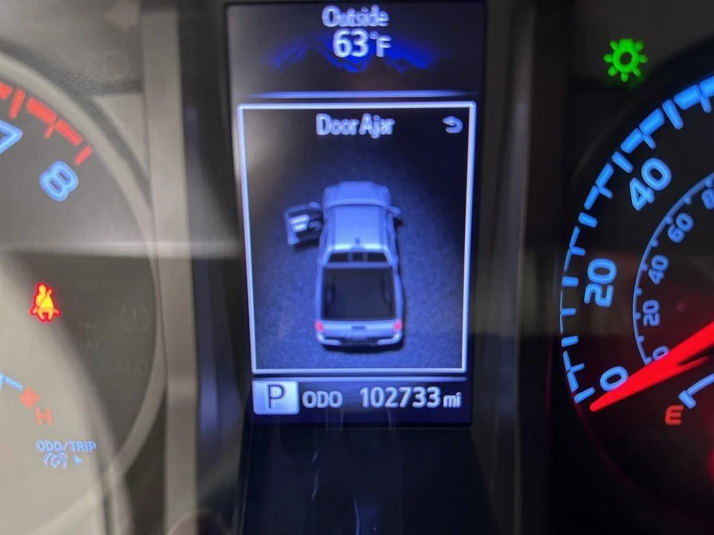 Used 2021 Magnetic Gray Metallic Toyota SR image 4