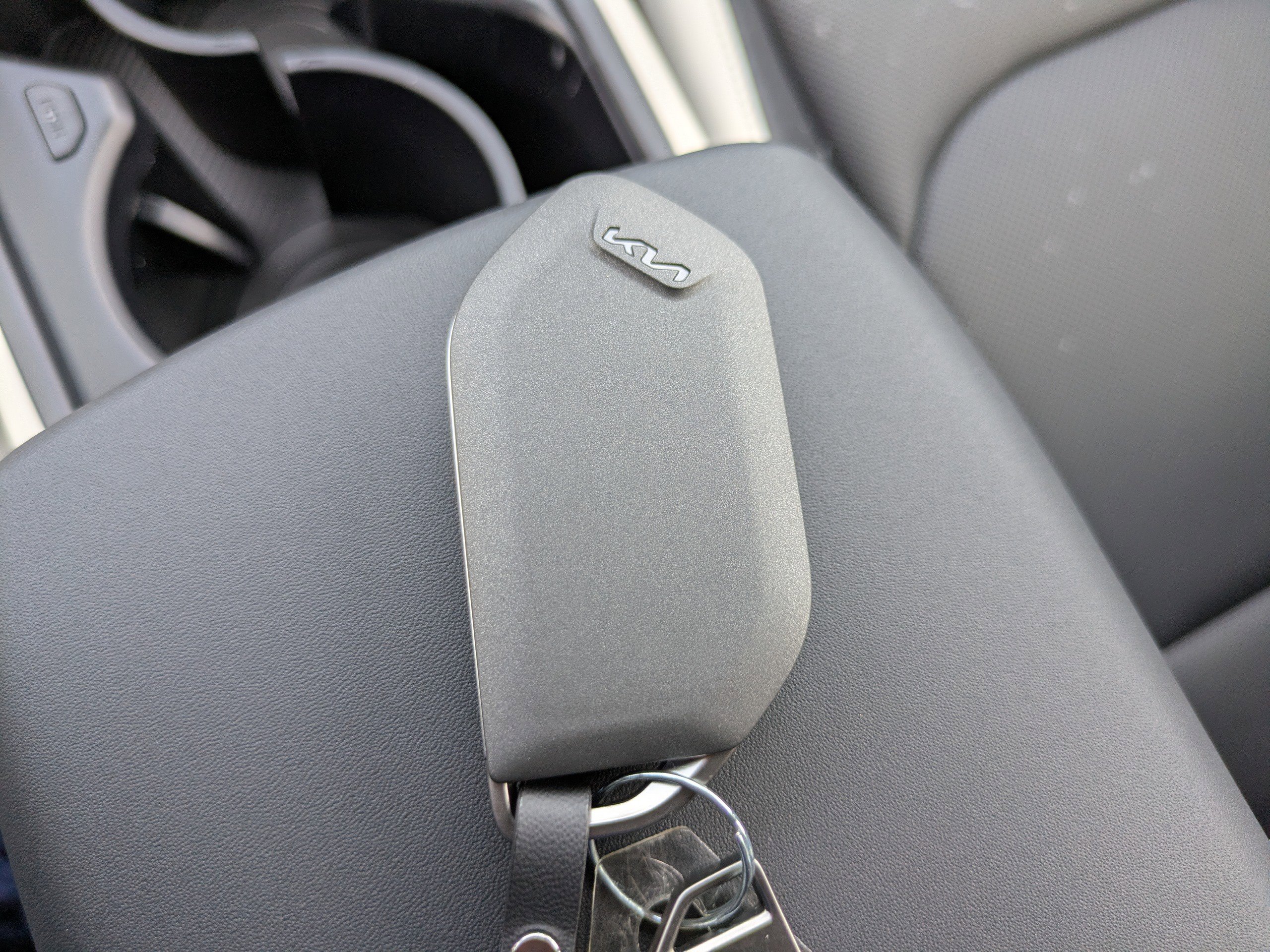 New 2026 Snow White Pearl Kia GT-Line Turbo image 38