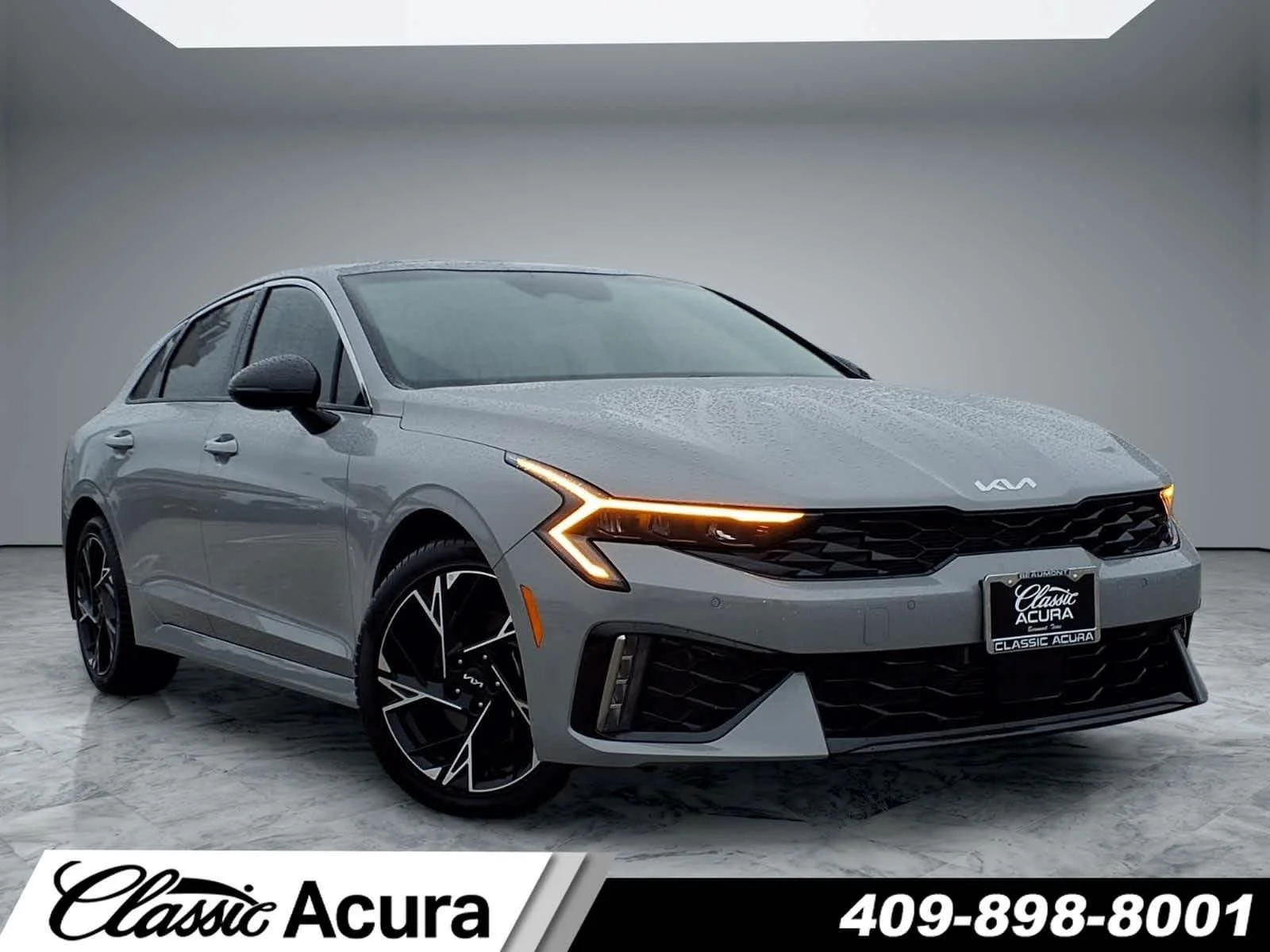 2025 Kia Optima GT-Line FWD's photo