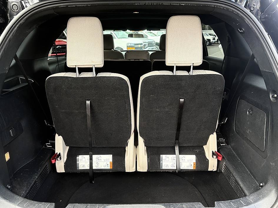 Used 2018 Shadow Black Ford Base image 10