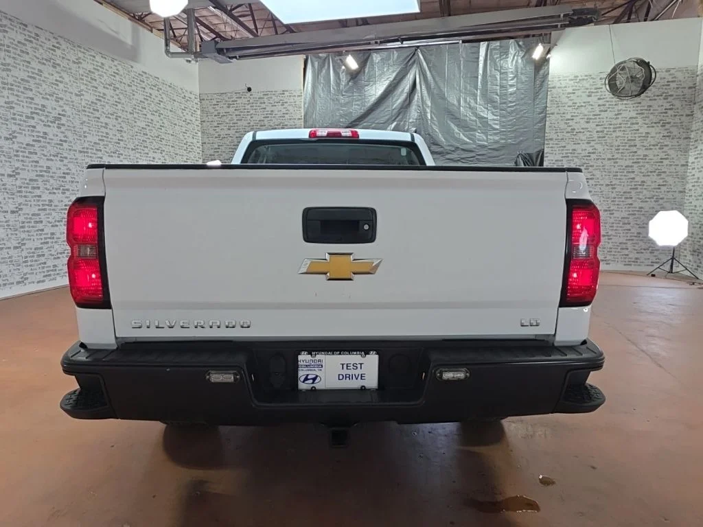 Used 2019 White Chevrolet WT image 5