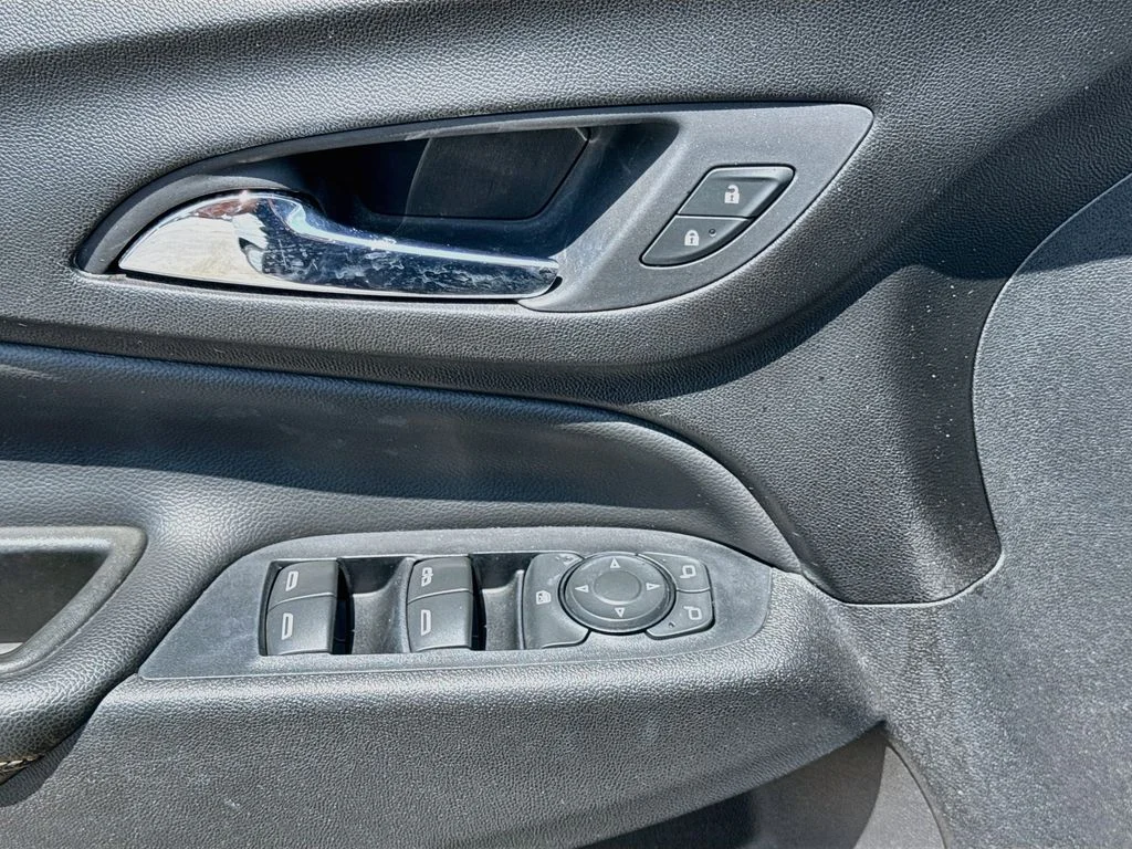 Used 2020 Beige Chevrolet Premier image 20
