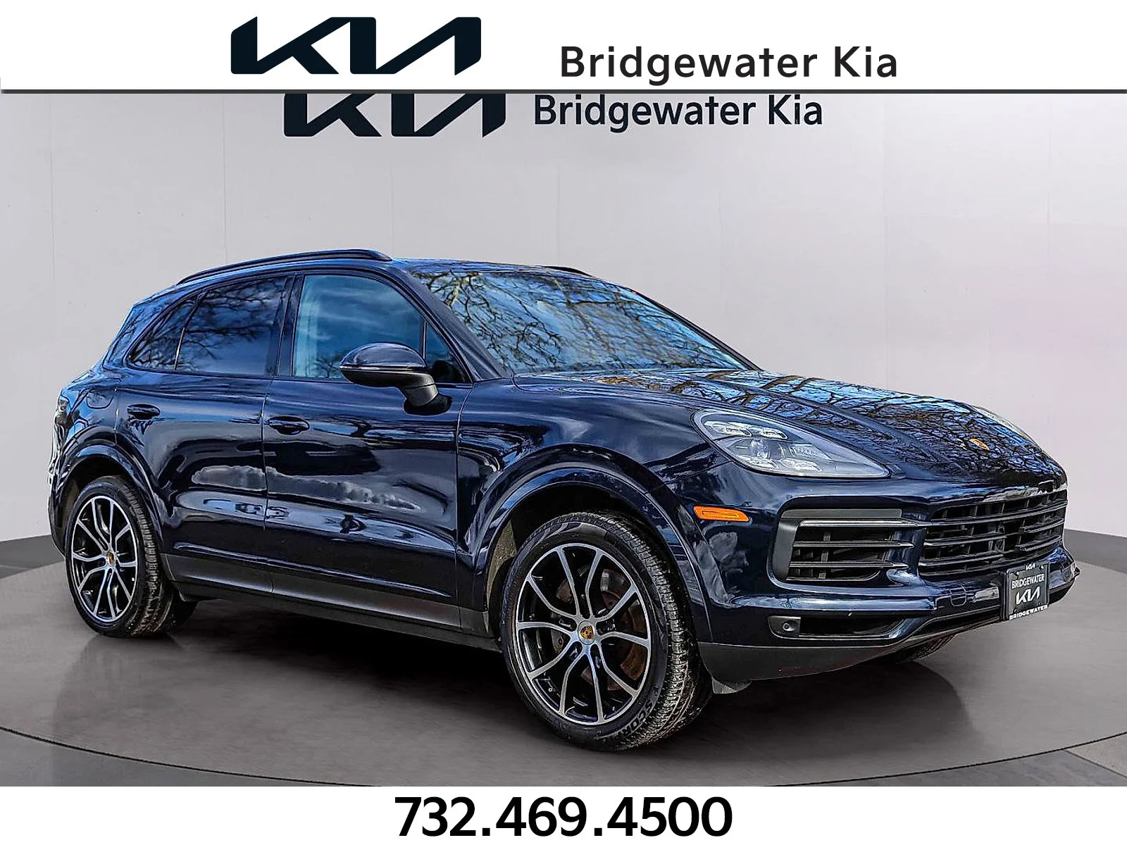 2021 Porsche Cayenne S's photo