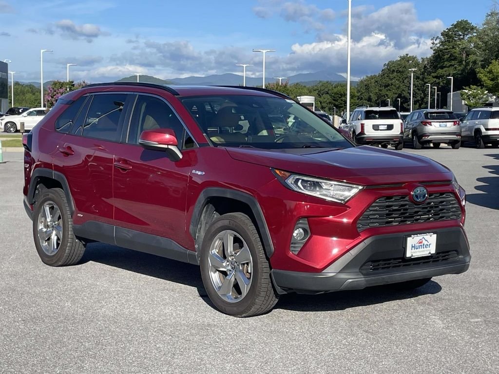 2021 Toyota RAV4 XLE Premium - Photo 1