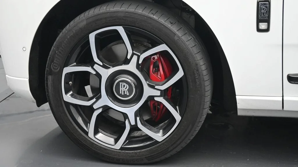Certified Used 2022 White Rolls-Royce Black Badge image 12