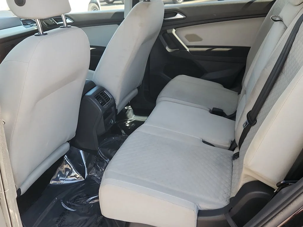 Used 2018 Black Volkswagen 2.0T S image 10