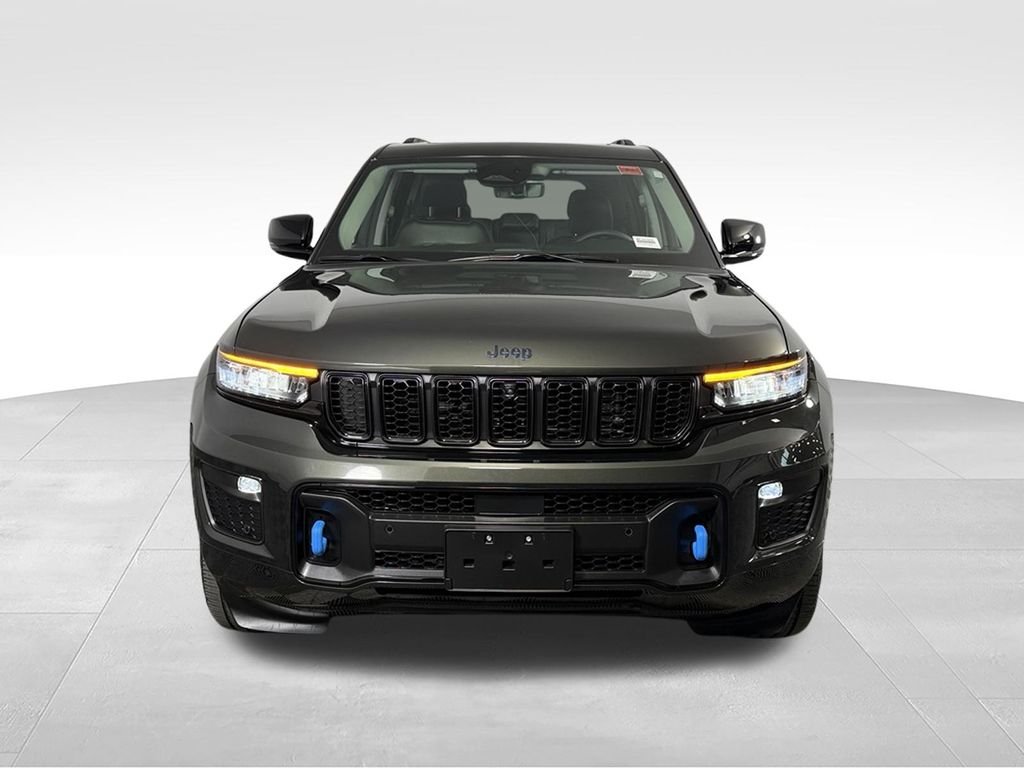 Used 2024 Pearlcoat Jeep Anniversary Edition 4xe image 6