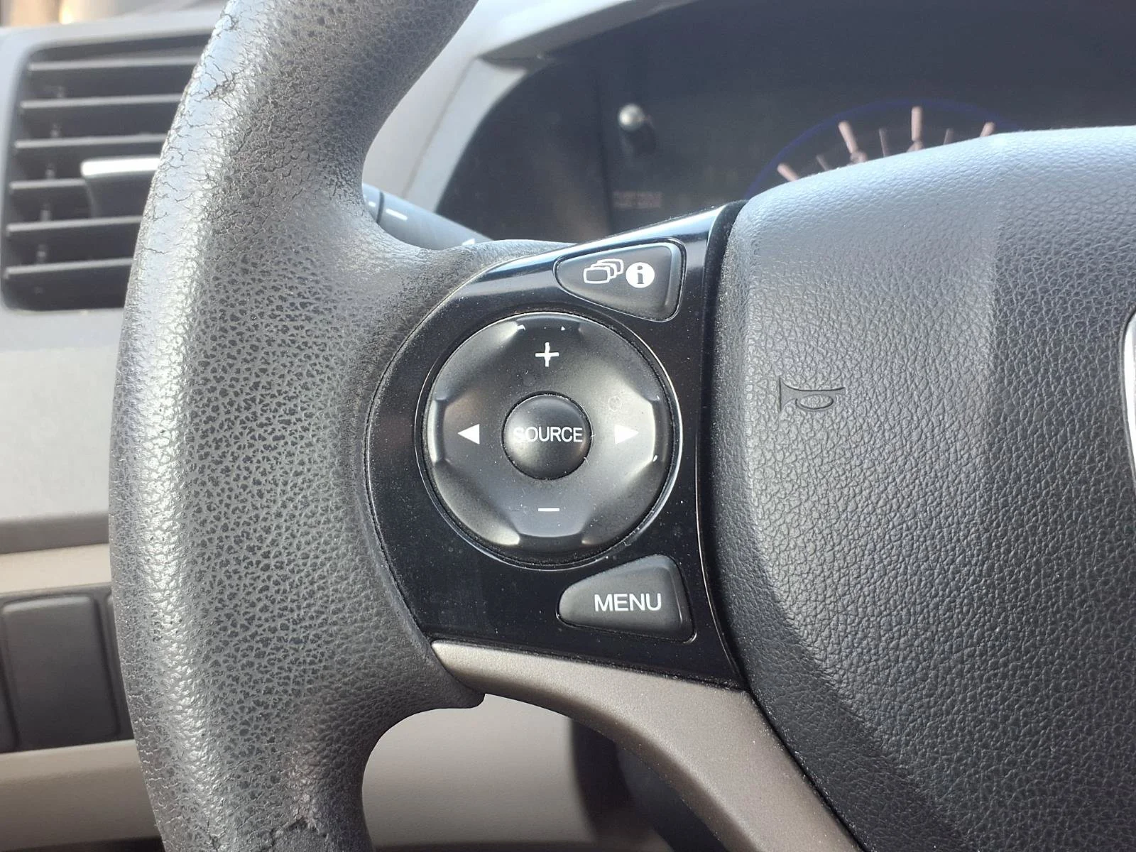 Used 2012 Polished Metal Metallic Honda LX image 14