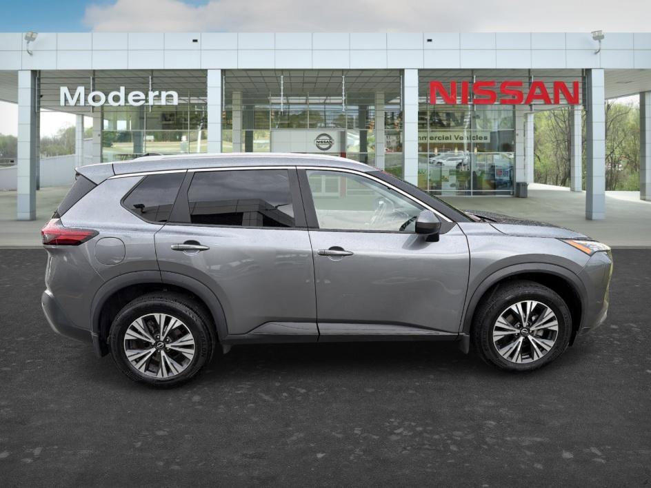 Used 2023 Gun Metallic Nissan SV image 7