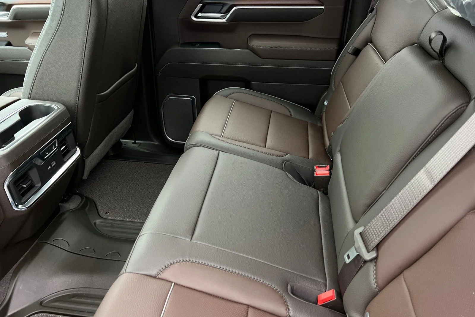 2026 GMC Sierra 1500 Denali - Photo 10