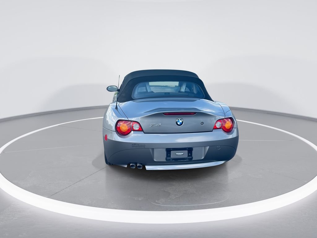 Used 2004 Gray BMW 2.5i image 7