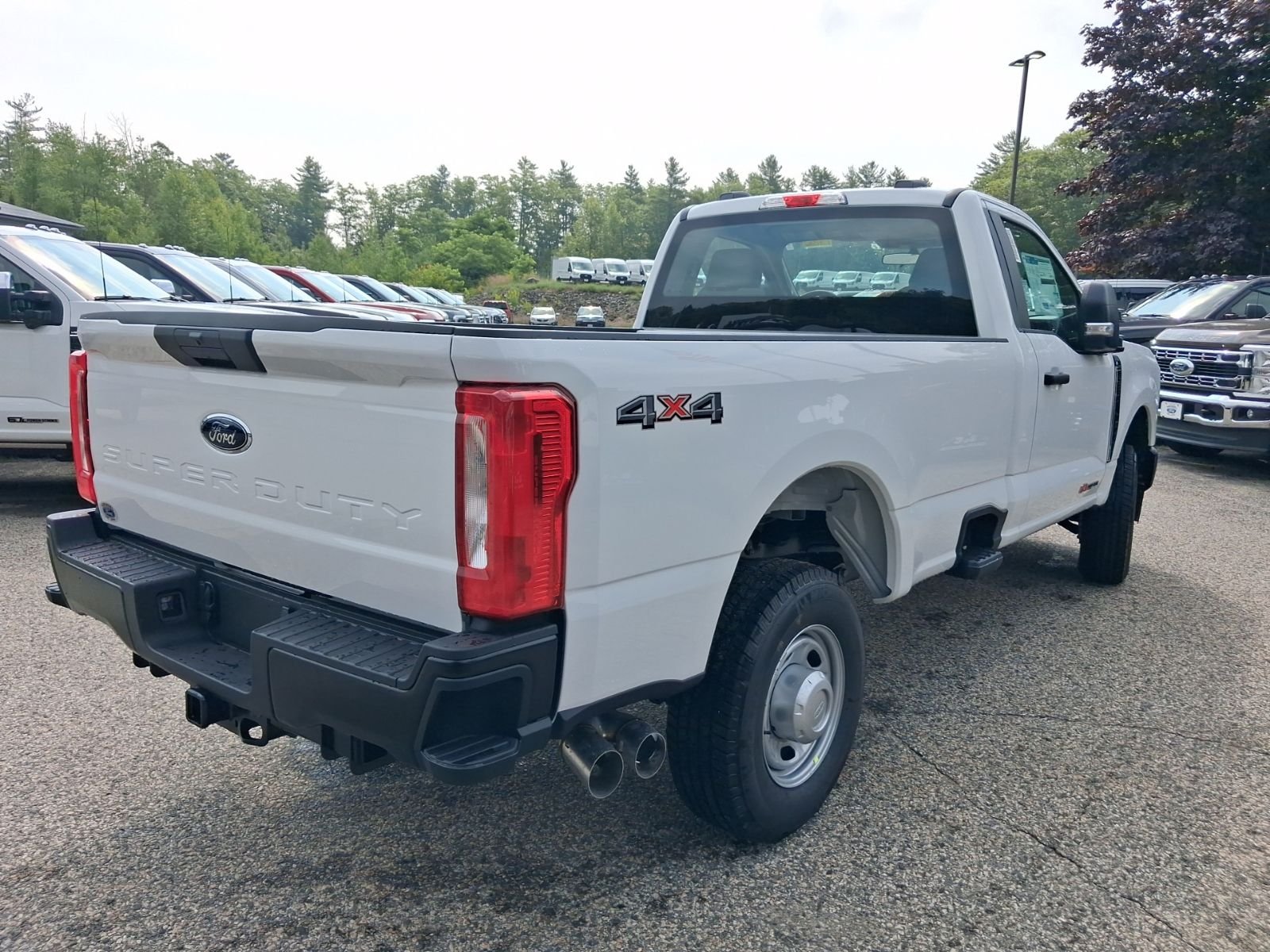 New 2026 Oxford White Ford F-250® XL image 7