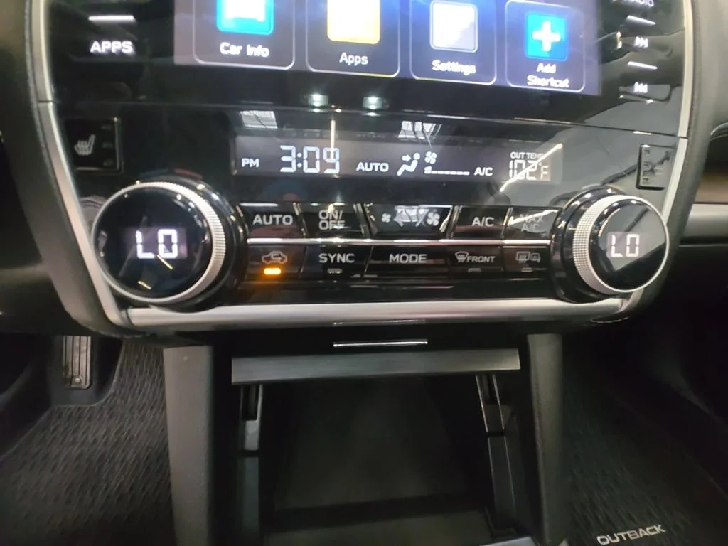 Used 2018 Gray Subaru 2.5i image 17
