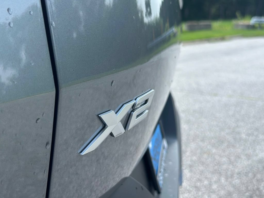 New 2026 Skyscraper Grey Metallic BMW xDrive28i image 14