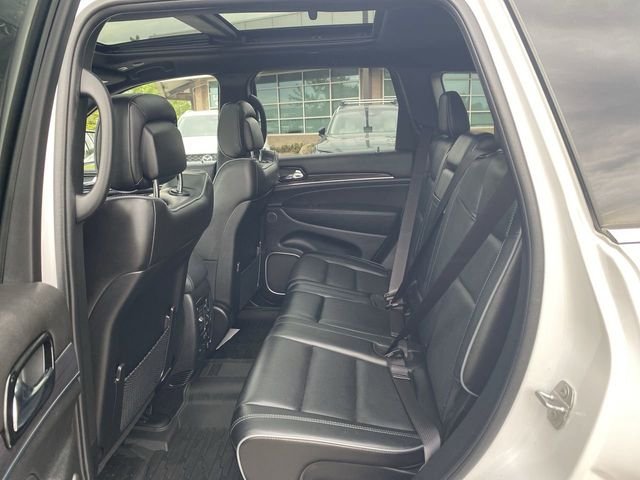 Used 2021 White Jeep Overland image 27