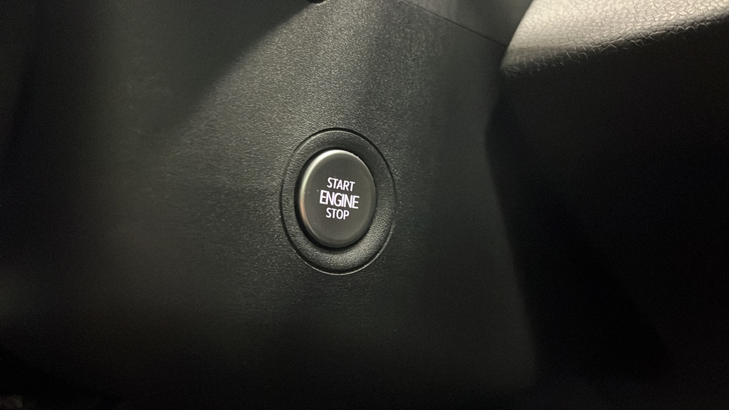 Used 2024 Black Volkswagen Pro image 22