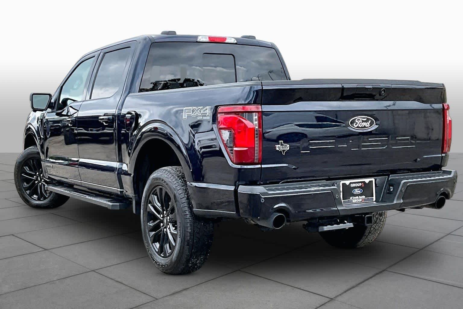 Certified Used 2025 Blue Ford XLT image 12