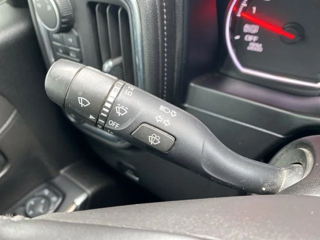 Used 2019 Gray Chevrolet RST image 20