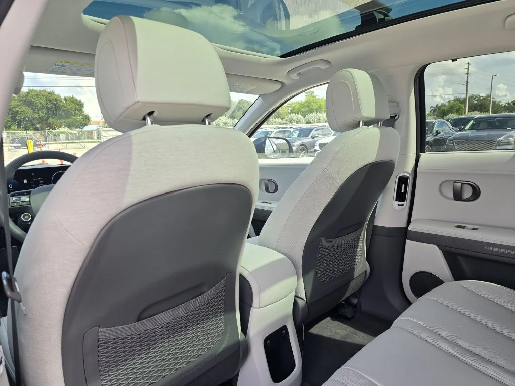 New 2027 Blue Hyundai Limited image 11