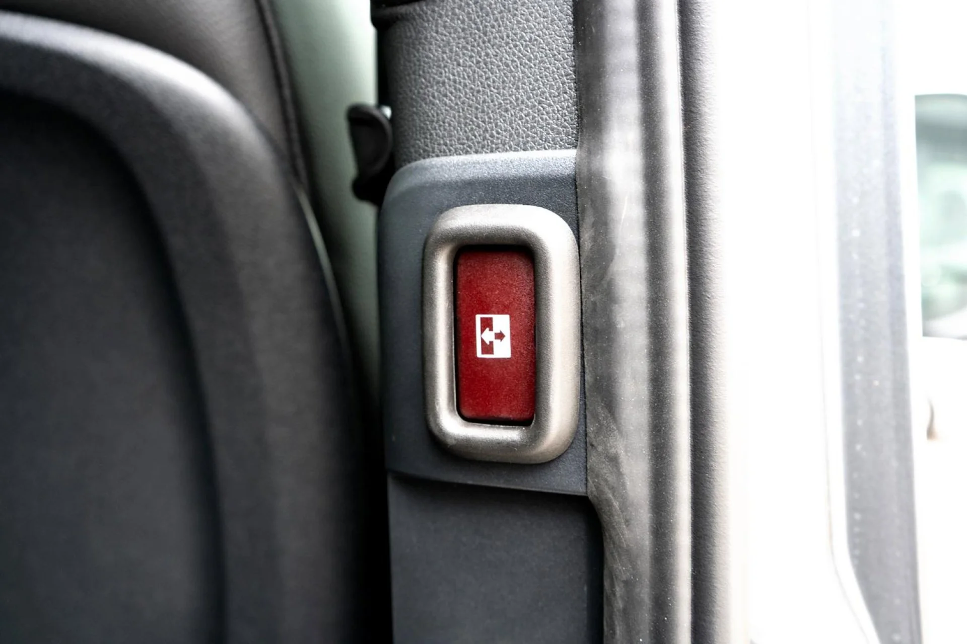 2025 Mercedes-Benz Sprinter Passenger Van Base - Photo 62