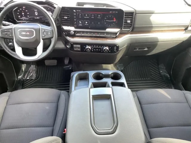 2024 GMC Sierra 1500 SLE - Photo 18