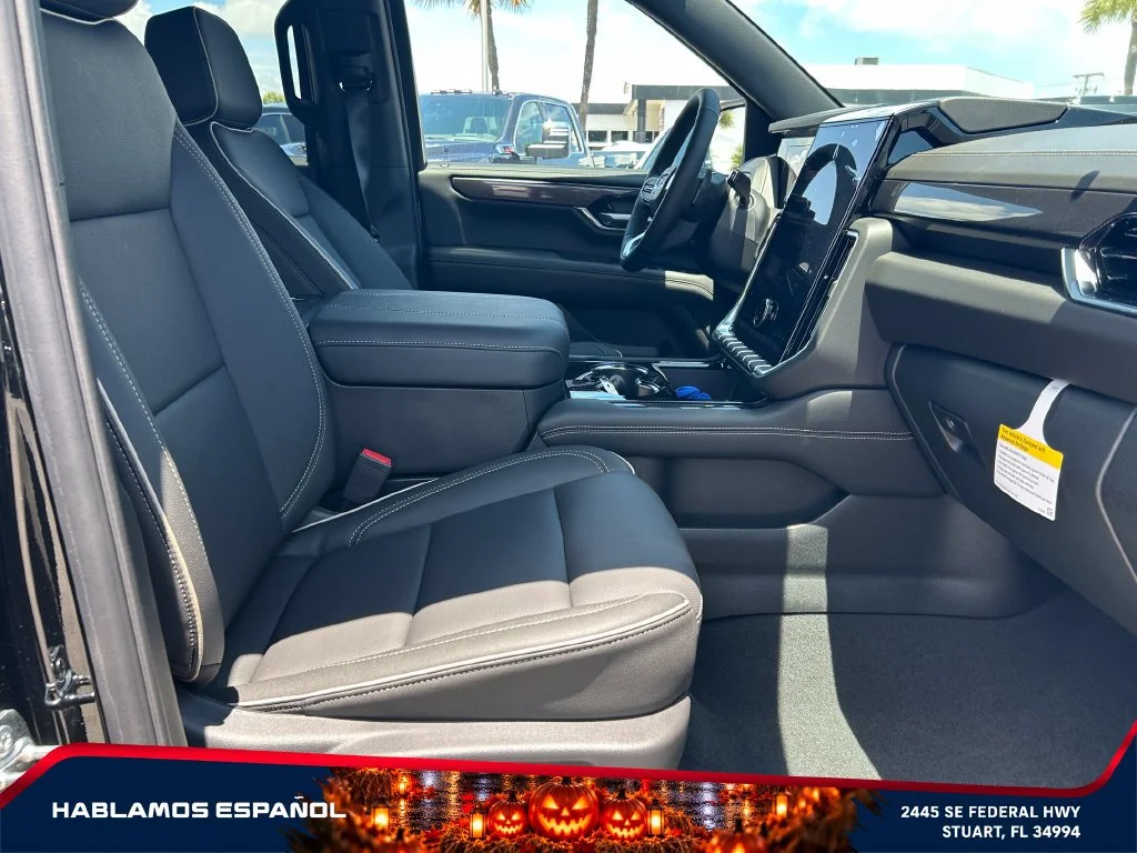 New 2026 Onyx Black GMC Elevation image 20