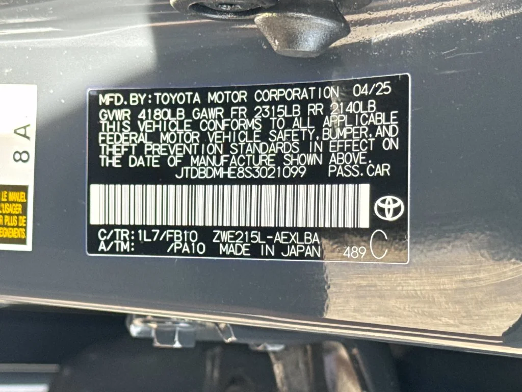 Used 2025  Toyota LE image 47
