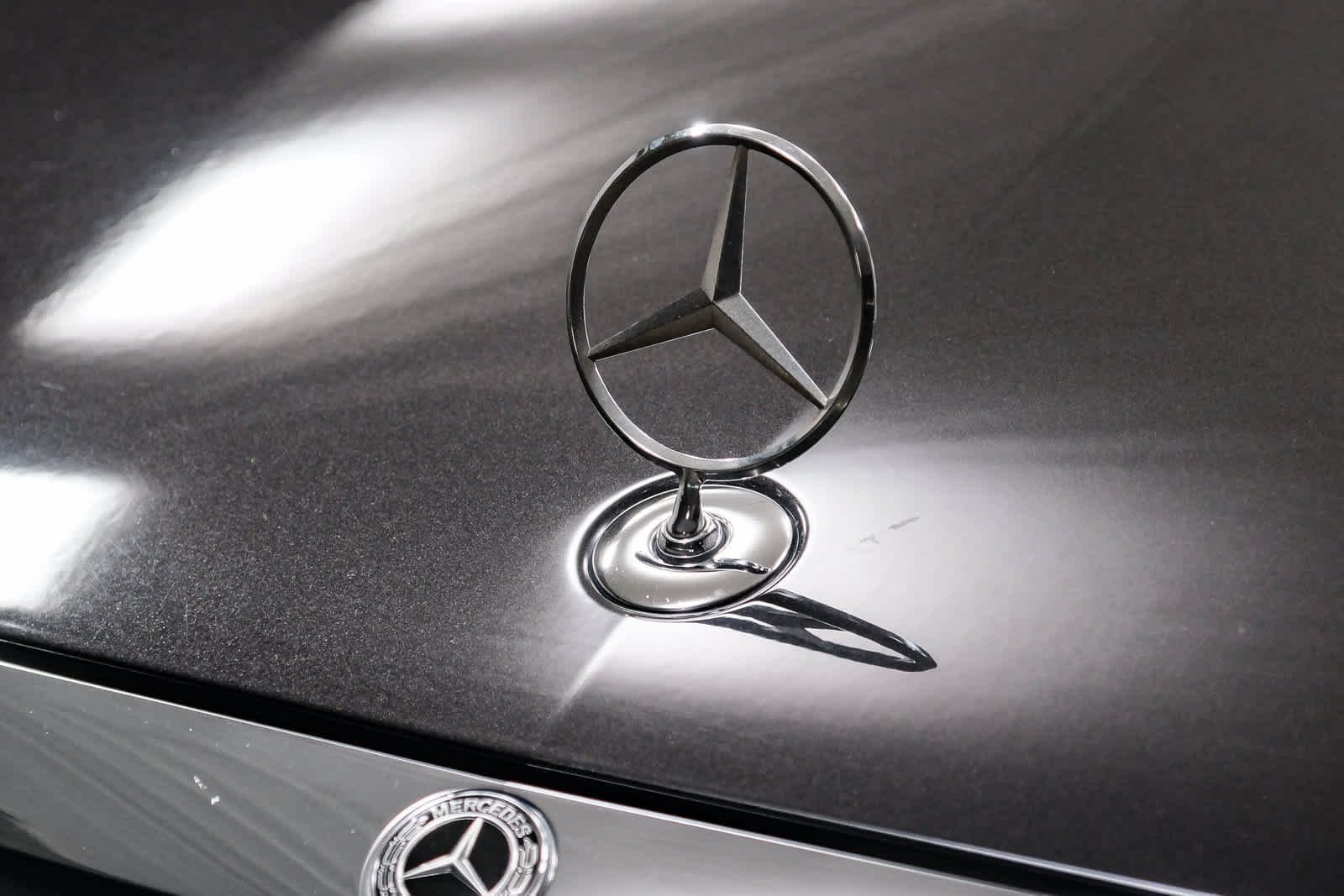 Used 2018 designo Mocha Black Metallic Mercedes-Benz S 560 image 10