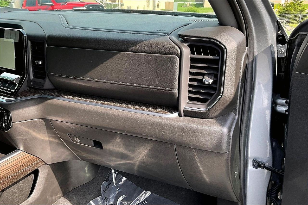 2024 Chevrolet Silverado 1500 RST - Photo 29
