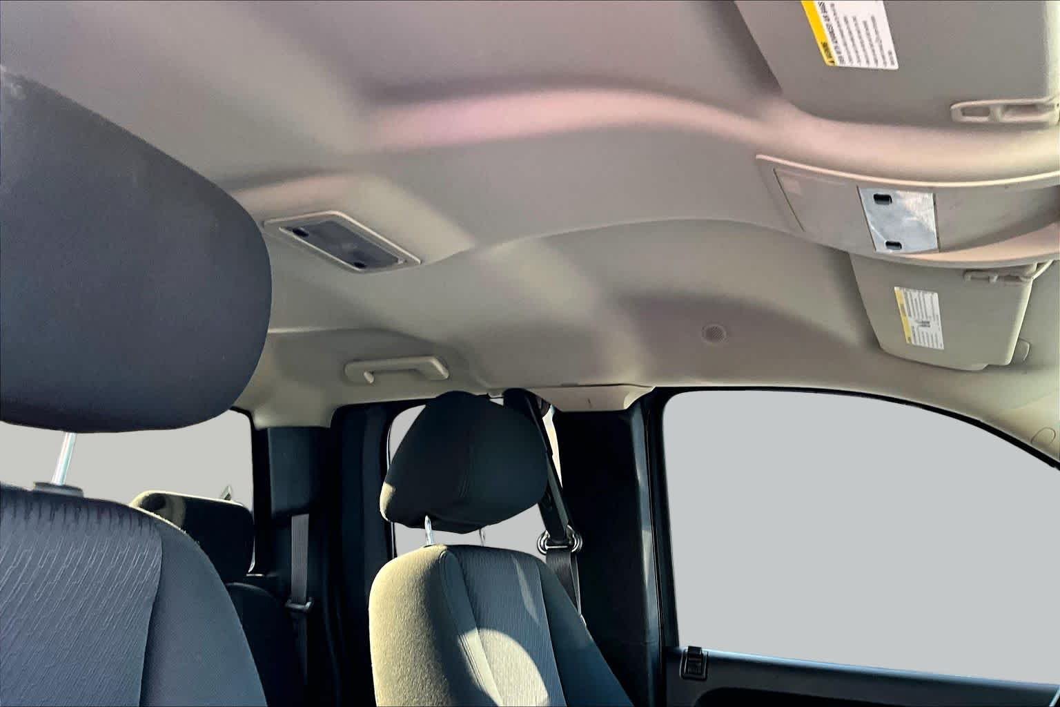 Used 2013 Onyx Black GMC SLE image 14