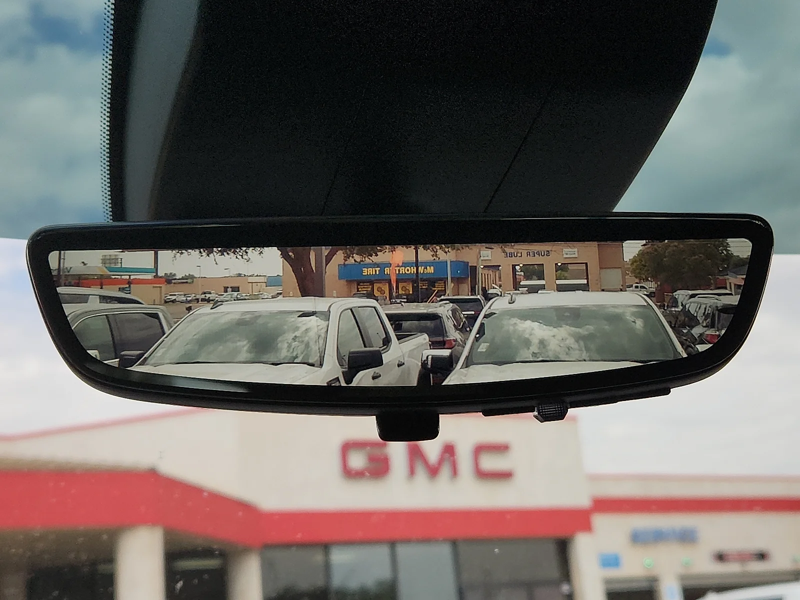 Used 2023 Silver GMC AT4 image 17