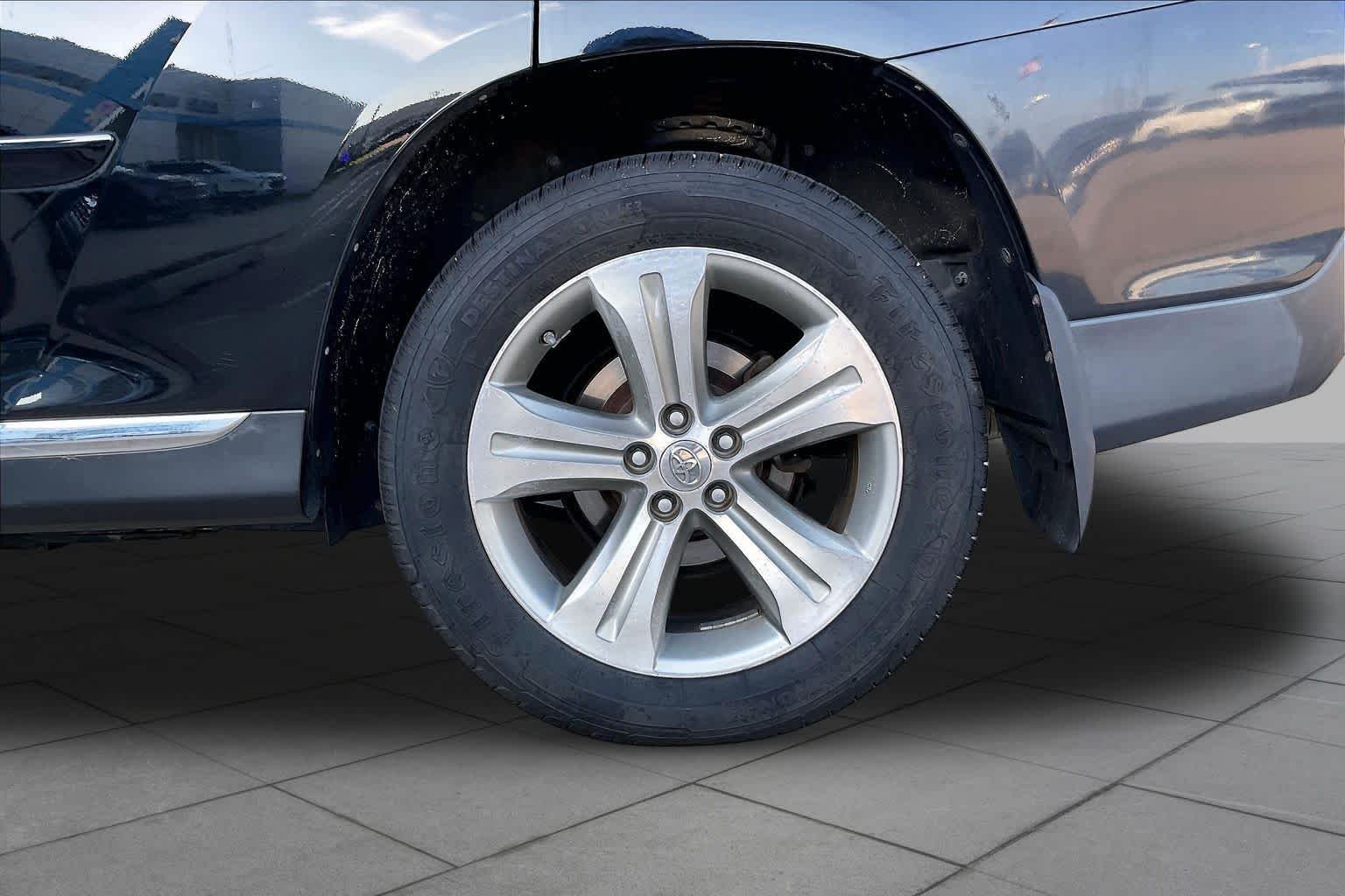Used 2012 Black Toyota Limited image 10