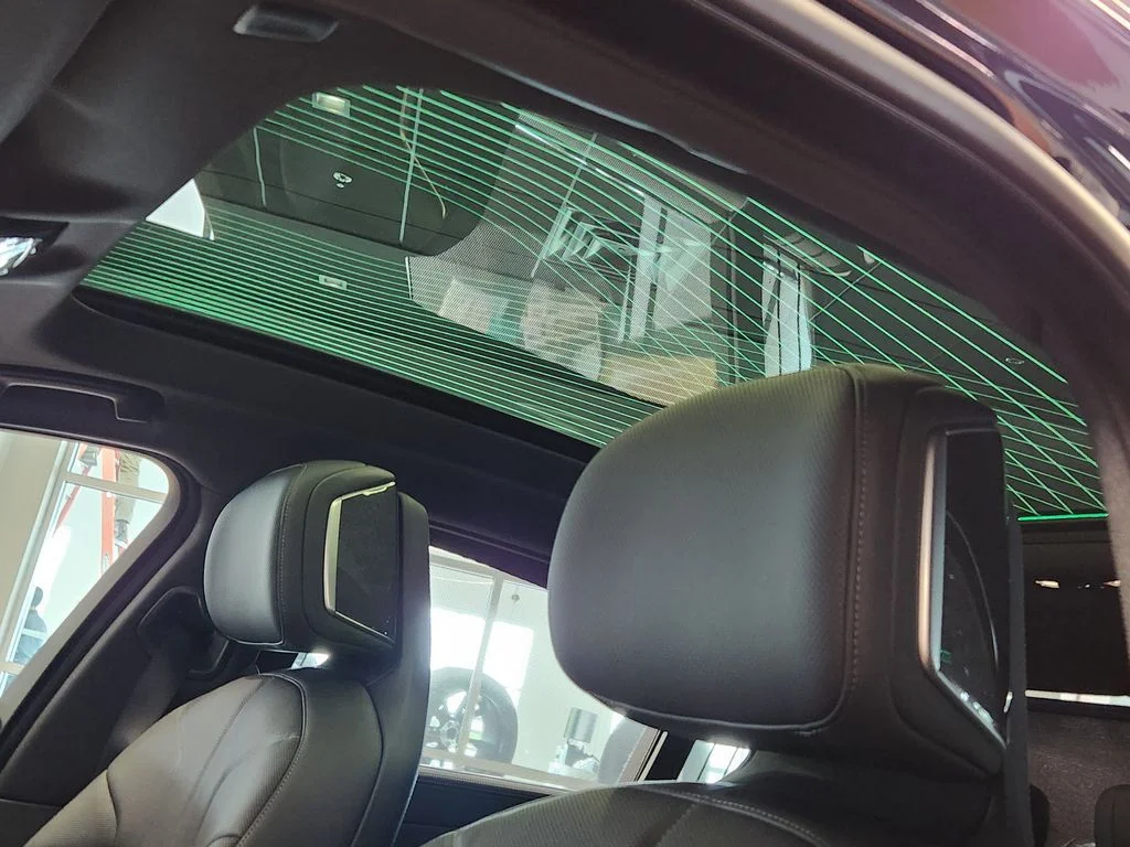 New 2026 Carbon Black Metallic BMW 740i xDrive image 19