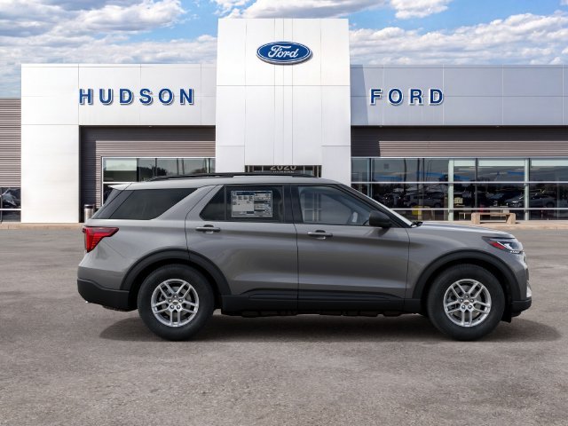 New 2027 Carbonized Gray Metallic Ford Active image 5