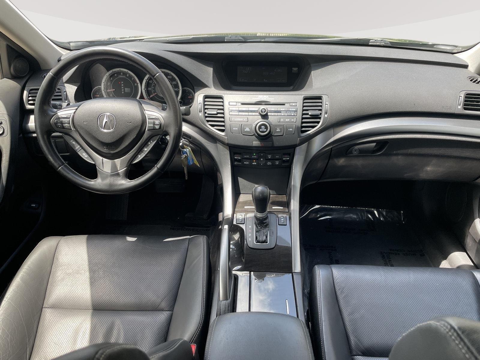 Used 2014 Crystal Black Pearl Acura Base image 25