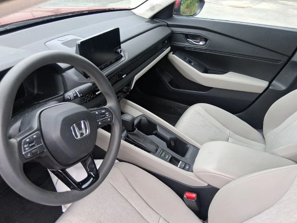 Used 2023 Gray Honda EX image 11