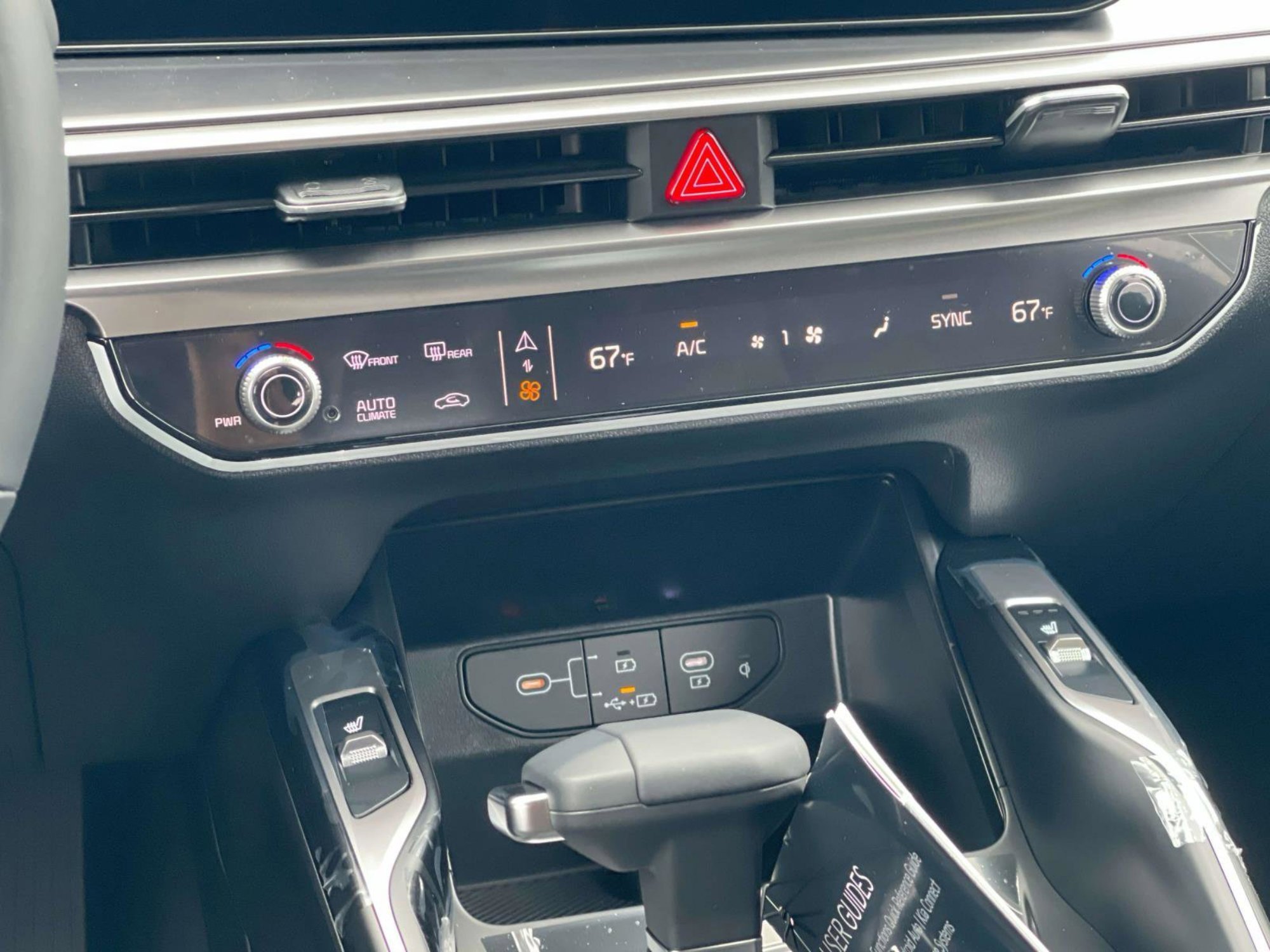 New 2026 Glacial White Pearl Kia S image 15