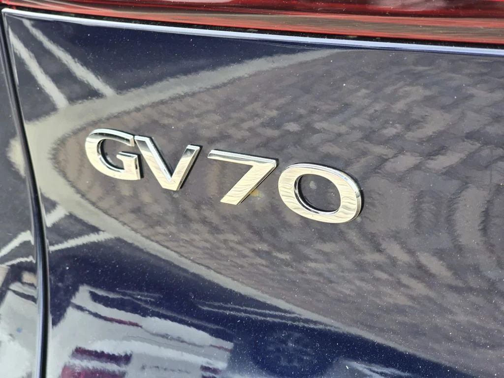 New 2026 Blue Genesis 2.5T Sport Prestige image 7