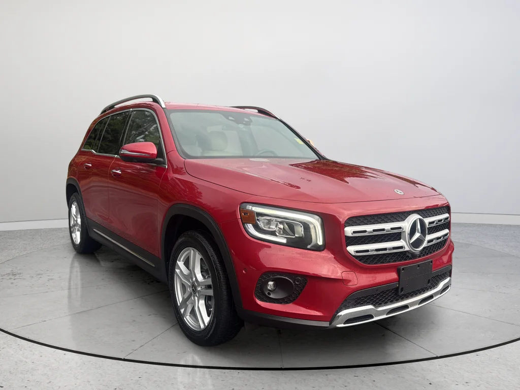 Used 2021 Red Mercedes-Benz GLB 250 image 1