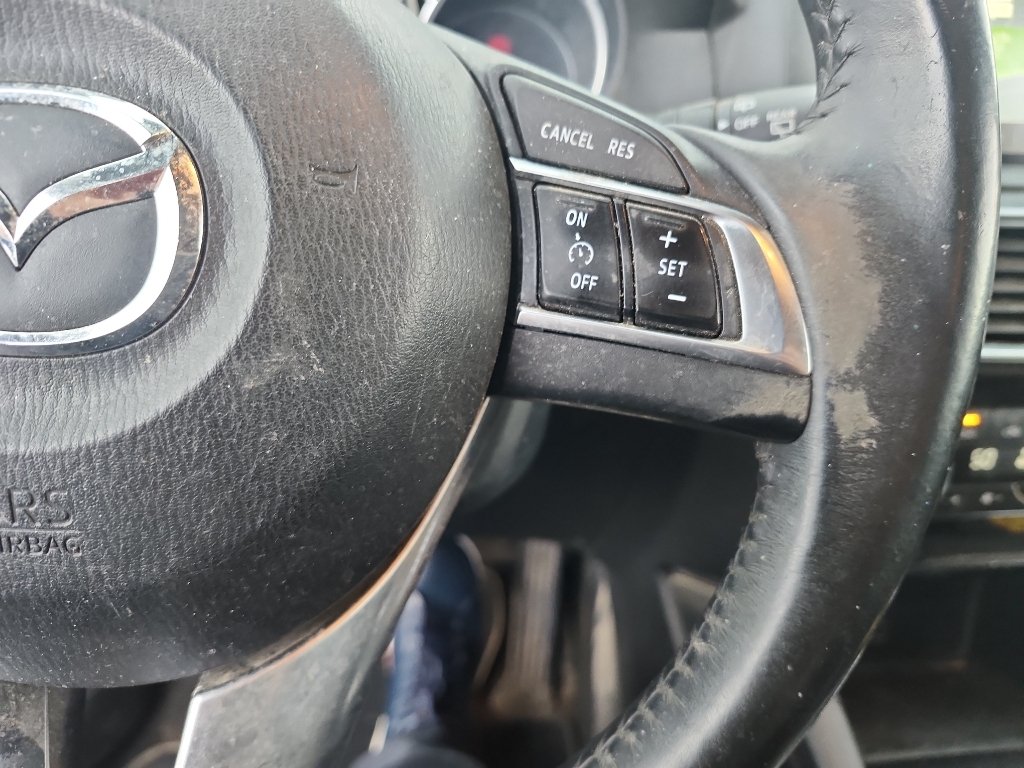 Used 2016 Titanium Flash Mica Mazda Grand Touring image 17