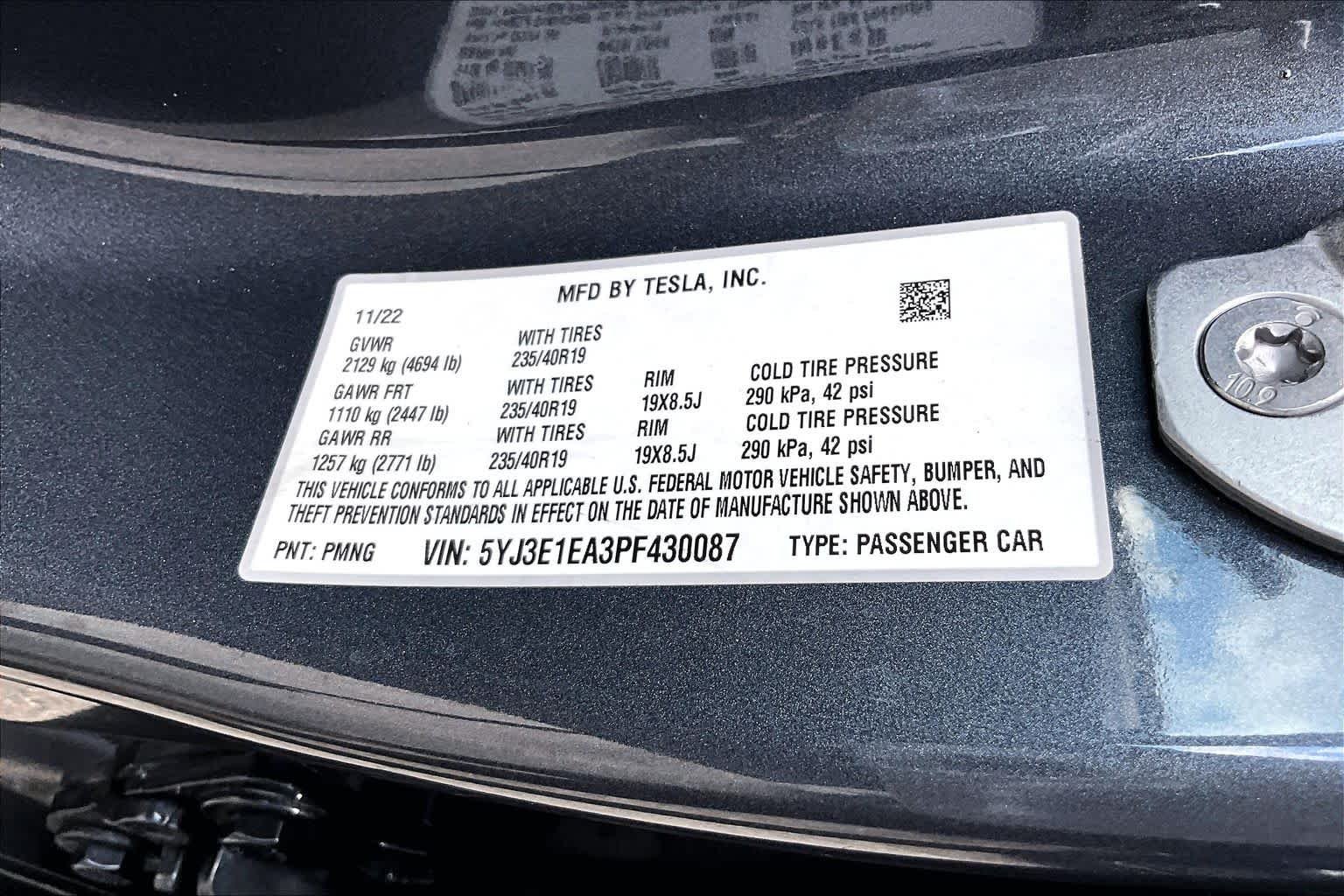 Used 2023 SOLID BLACK Tesla  image 33