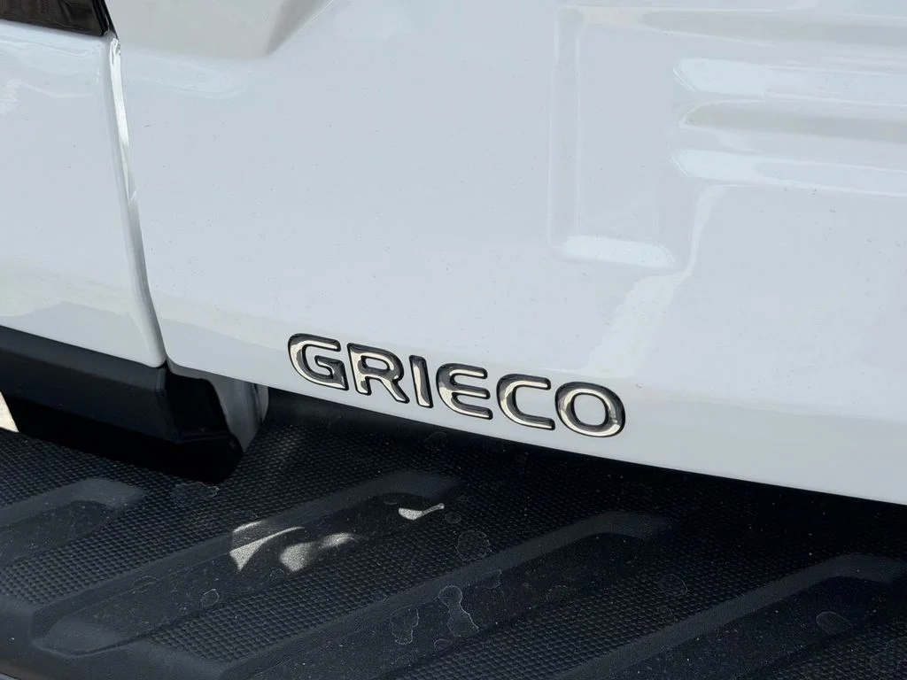 New 2026 White Ford XLT image 10