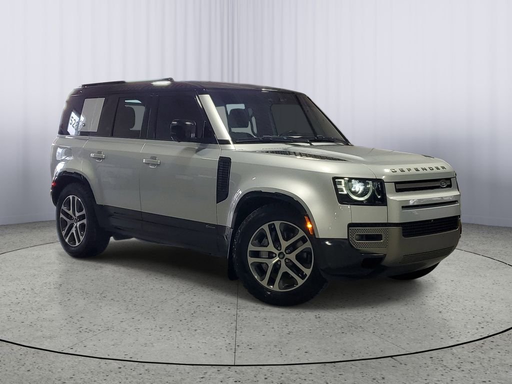 2021 Land Rover Defender X-Dynamic SE's photo