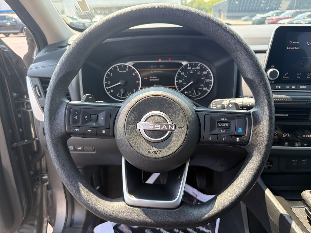 Used 2024 Gray Nissan SV image 17