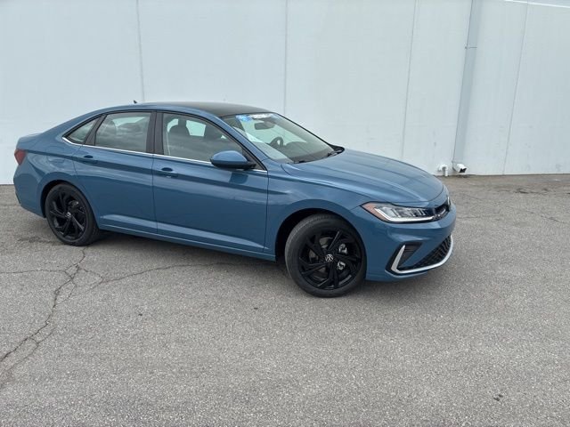 New 2026 Monterey Blue Volkswagen 1.5T SE image 2