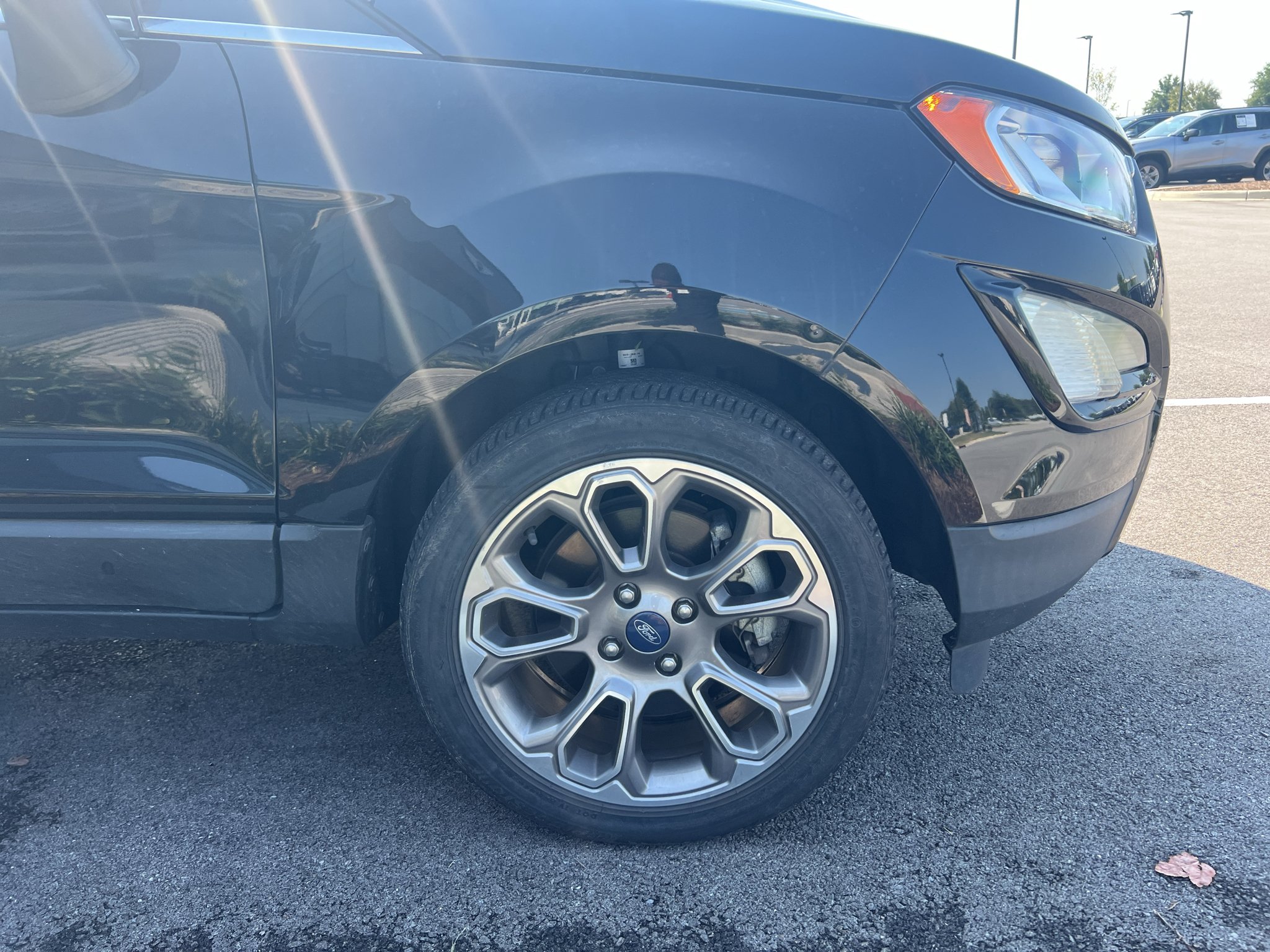 Used 2018 Shadow Black Ford Titanium image 4
