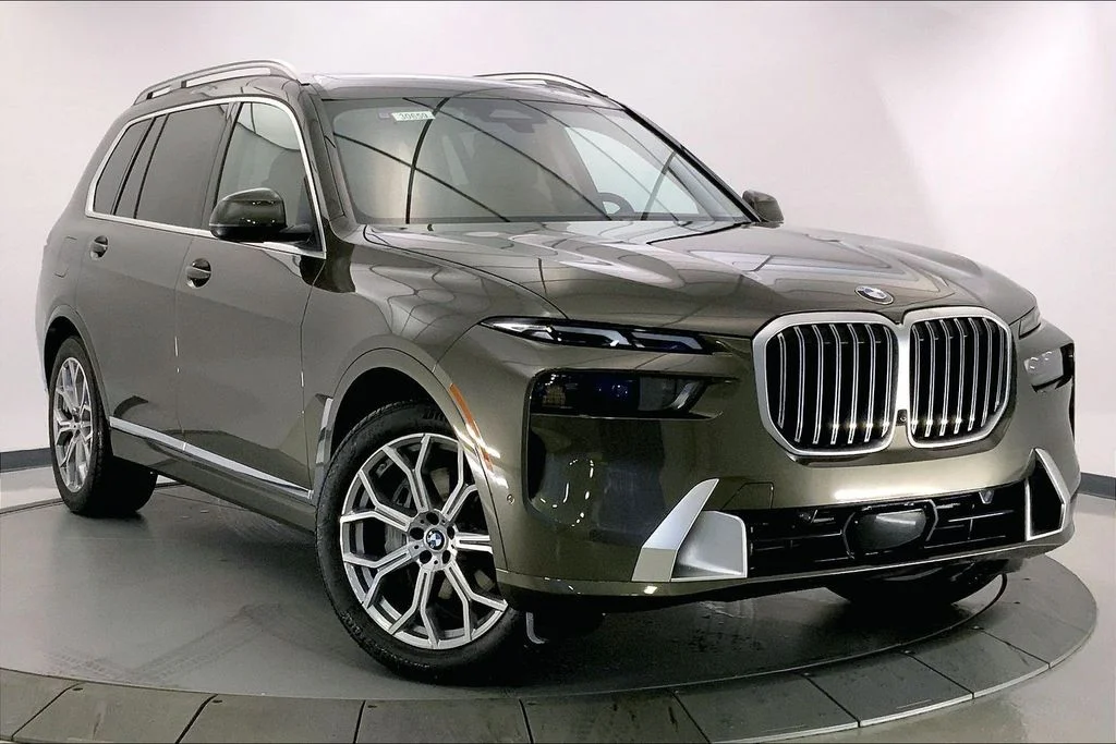 2026 BMW X7 xDrive40i's photo