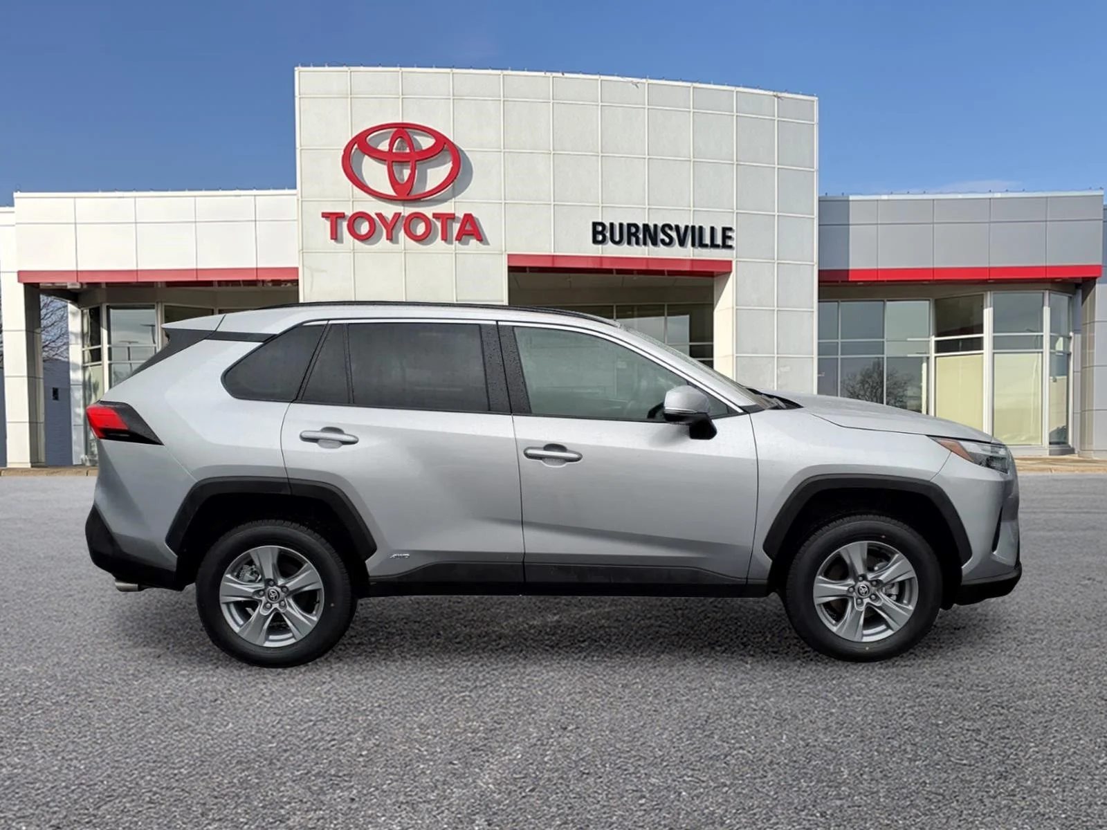 Certified 2025 Toyota RAV4 XLE with VIN 4T3RWRFV0SU181550 for sale in Burnsville, Minnesota