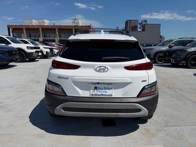 Used 2023 White Hyundai SEL image 6