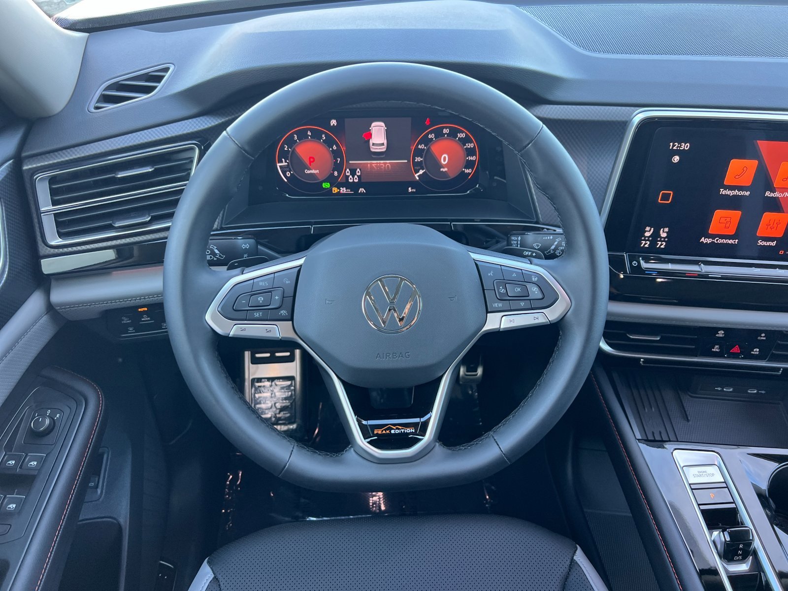New 2026 Opal White Pearl Volkswagen 2.0T Peak Edition image 13